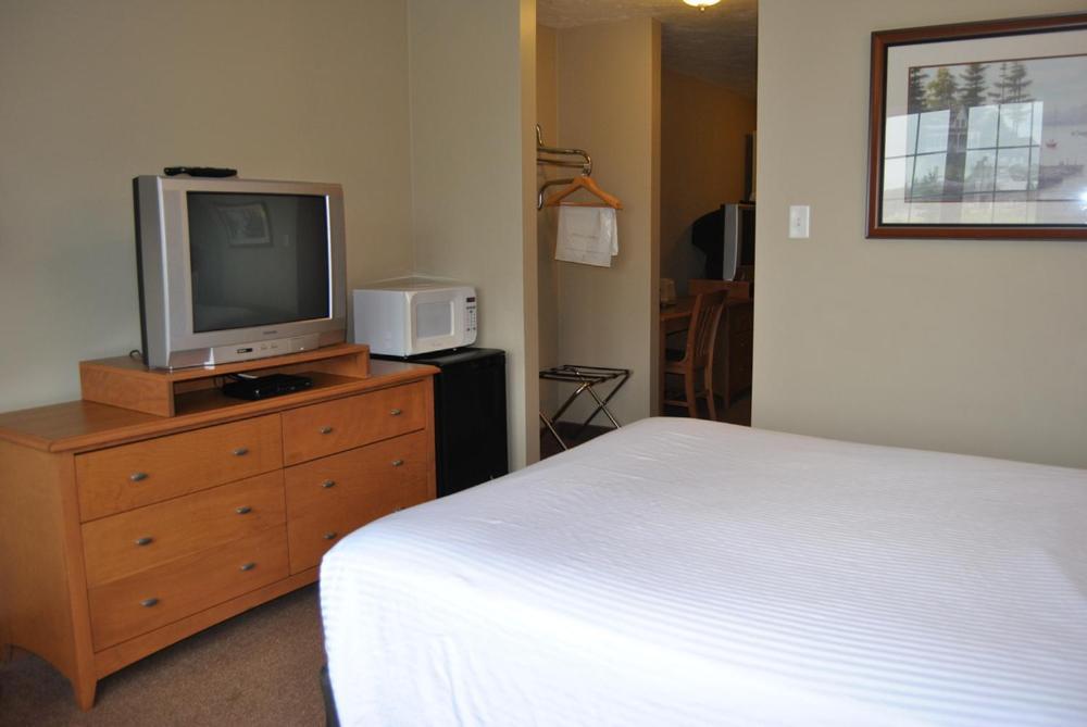 Auberge Bouctouche Inn & Suites Exteriör bild