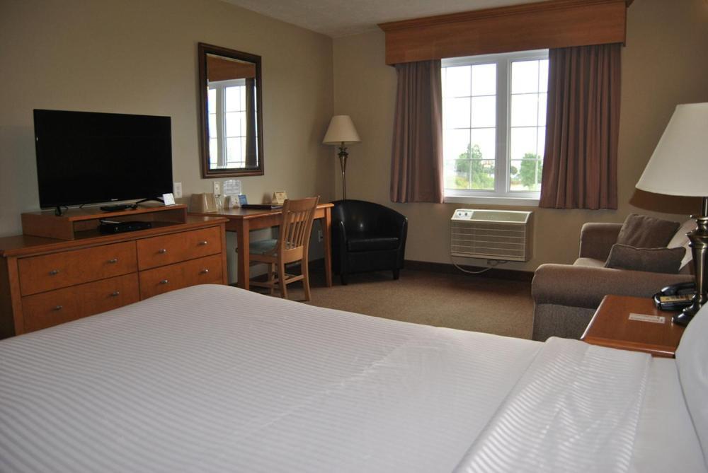 Auberge Bouctouche Inn & Suites Exteriör bild